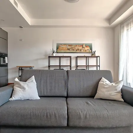 Apartment Saturnino Garden Terrace *