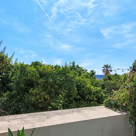 Saturnino Garden Terrace Apartment Cagliari